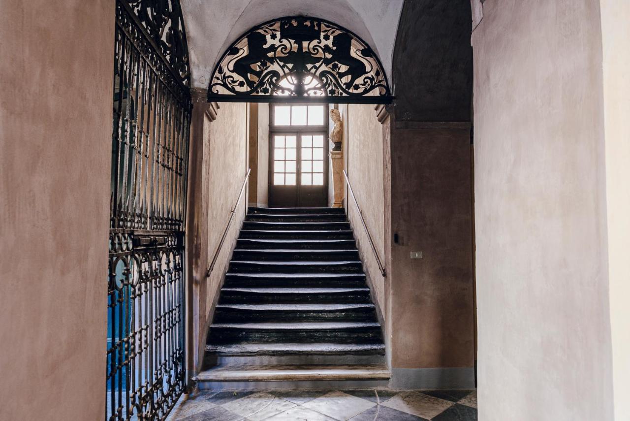 La Foresteria Di Palazzo Picedi Benettini Sarzana Exterior photo