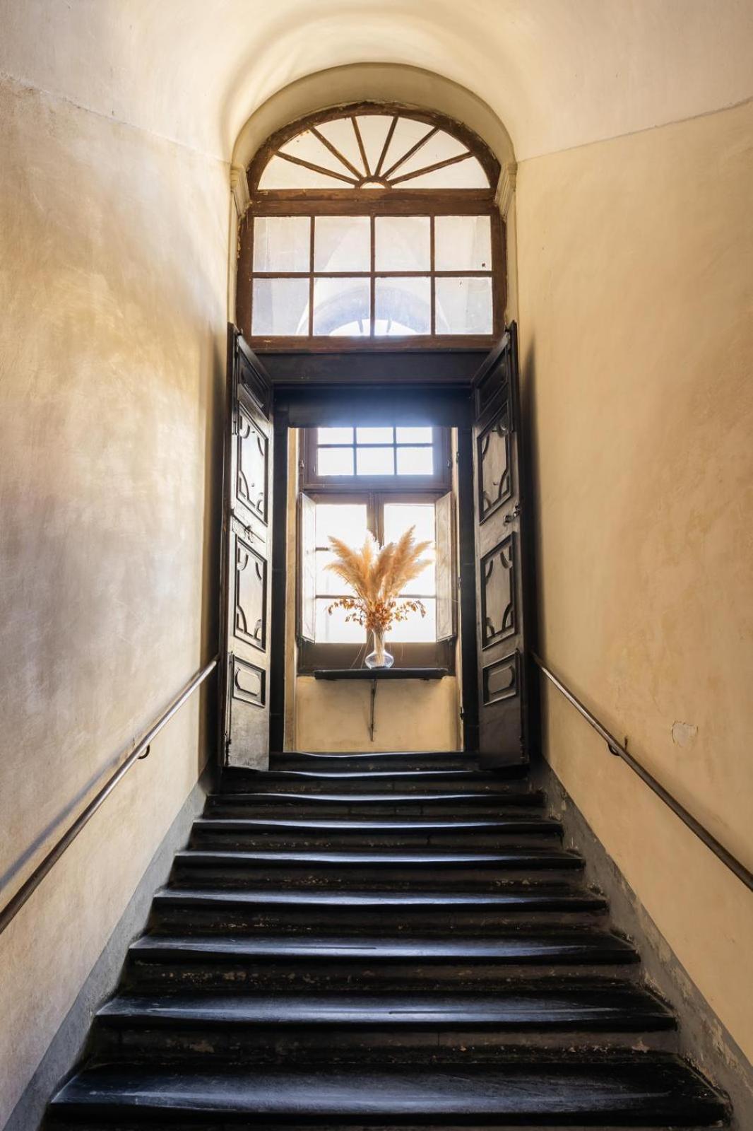 La Foresteria Di Palazzo Picedi Benettini Sarzana Exterior photo